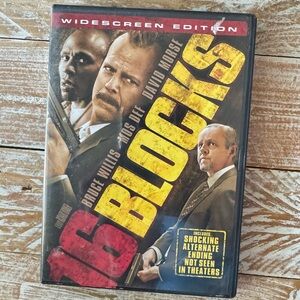 3/$15 u pick dvds📀or 1 for $9 ~ 16 Blocks
Bruce Willis crime-action film